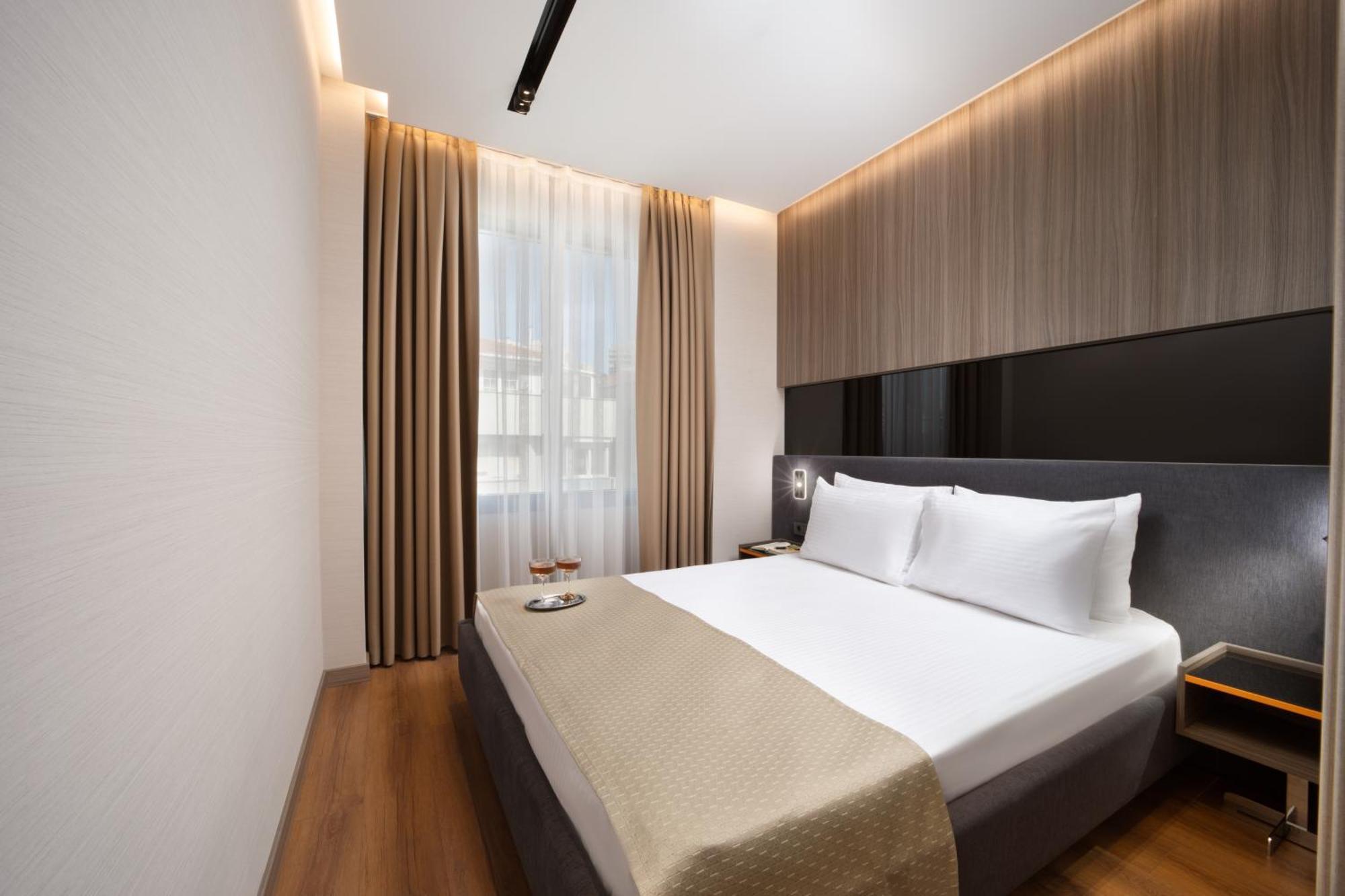 Nish Palace Besiktas Istanbul Bagian luar foto